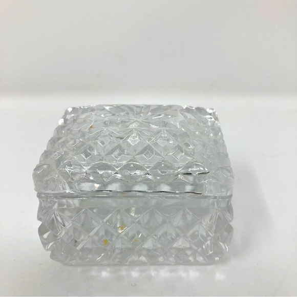 Small Crystal Box with Lid - Picture 4 of 9